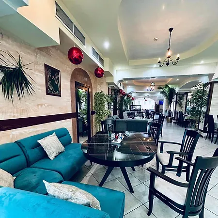 Meatsa Hotel 2*