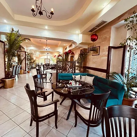 Meatsa Hotel 2*